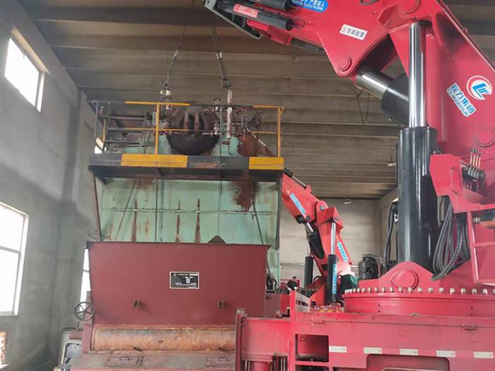 工廠(chǎng)設(shè)備搬運(yùn)